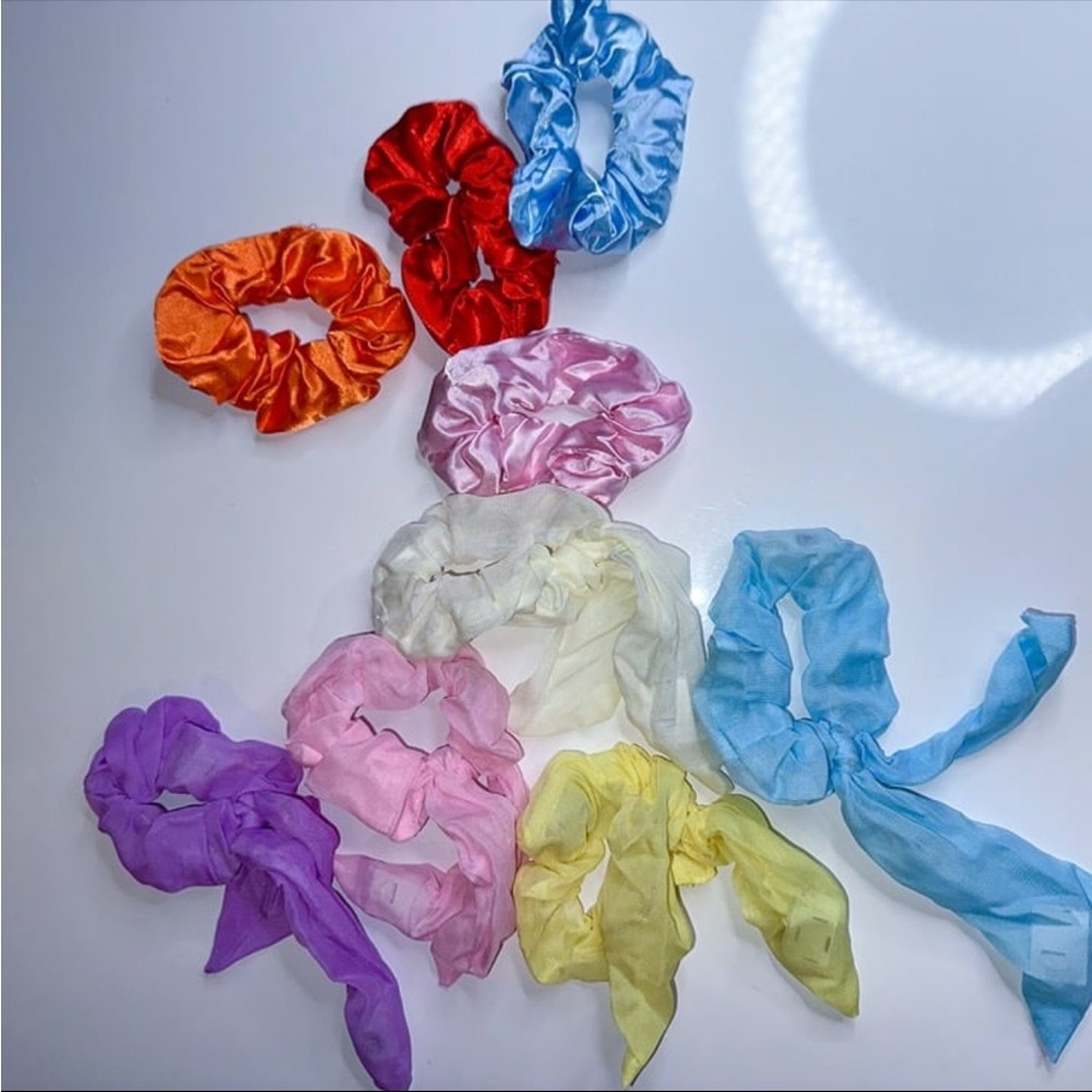 LED Light Up Scrunchie Bundle (9 pc pack)
